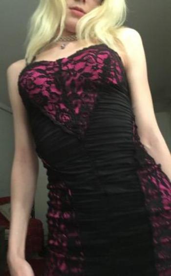 , 20  female escort, Vancouver