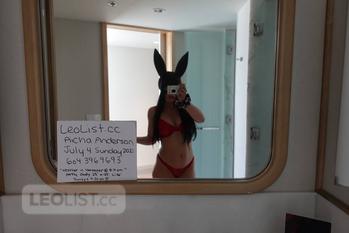 AICHA ANDERSON, 19 Caucasian/White female escort, Vancouver