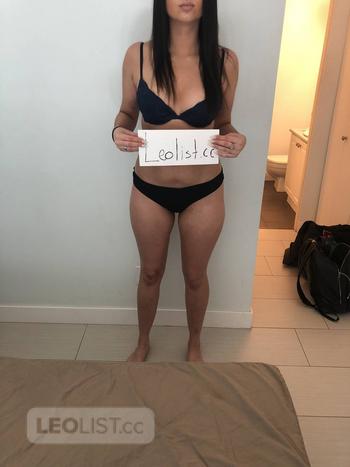 Nina loves, 19 Caucasian/White female escort, Vancouver