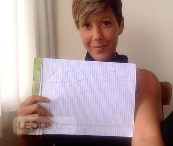 Saphora Sass, 45 Caucasian/White female escort, Vancouver