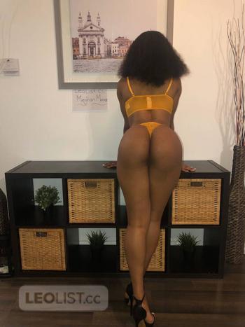 Meghan Monroe, 21 Black female escort, Vancouver