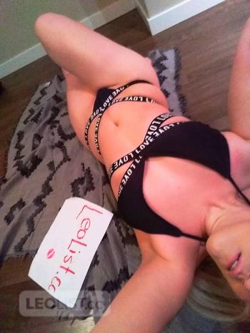 Scarlett Love, 24 Caucasian/White female escort, Vancouver