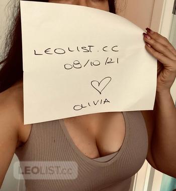 Oliviaxbabe, 34 Mixed female escort, Vancouver