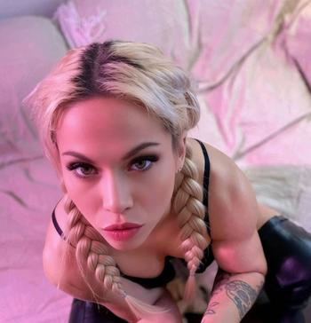 devon, 29 Caucasian/White female escort, Vancouver