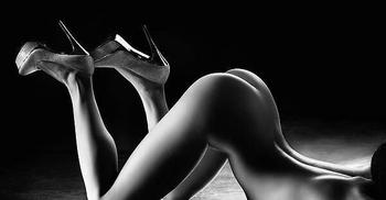 Ei Jessica, 23 Mixed female escort, Vancouver