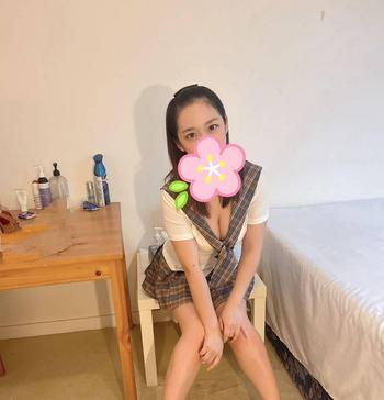 Angela/DaDa, 23 Asian female escort, Vancouver
