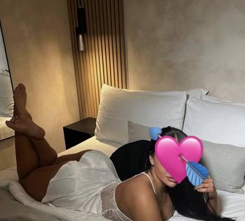 Aria, 22 Indo Canadian female escort, Vancouver
