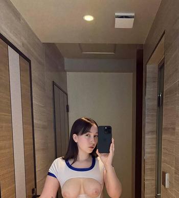 Naomie 236•380•4133, 20 Caucasian/White female escort, Vancouver