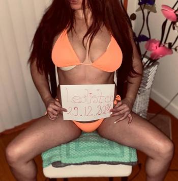 LEOANA, 35 Caucasian/White female escort, Vancouver