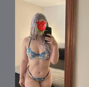 Cassie, 23 Caucasian/White female escort, Vancouver