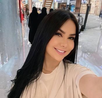 EMERALD, 30 Latino/Hispanic female escort, Vancouver