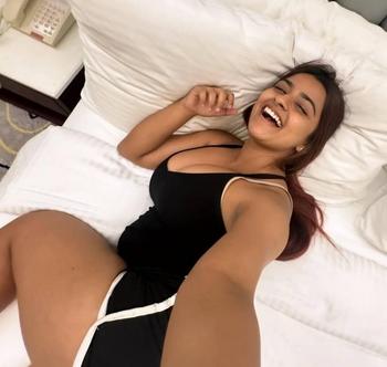 Jenny, 22 Asian female escort, Vancouver