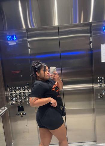 Ashley, 23 Mixed female escort, Vancouver