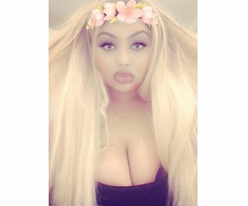 CLEOPATRA, 20 Mixed female escort, Vancouver