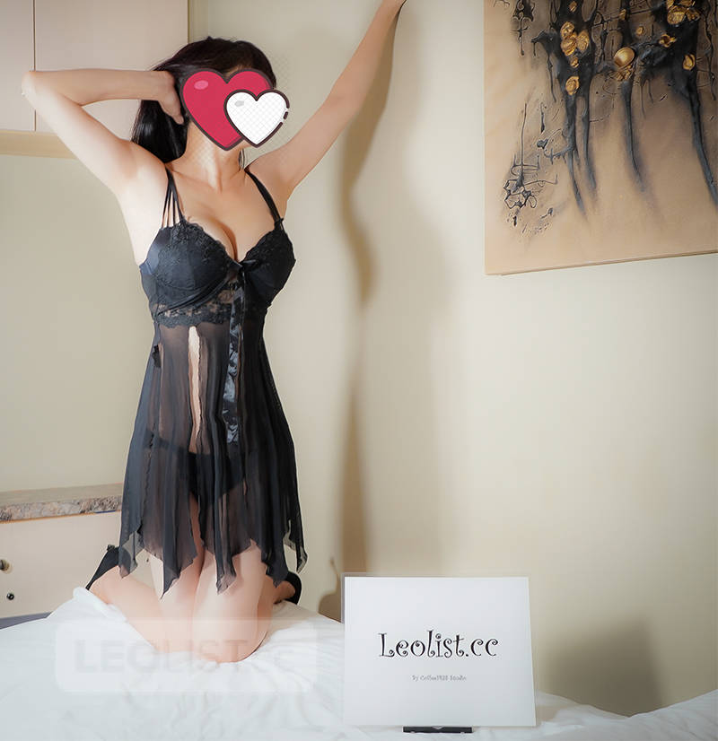 escort photo 3